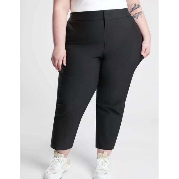 Athleta Stellar Straight Crop Pant Black Zip 657550 Pockets Womens Plus 26 - Picture 1 of 15